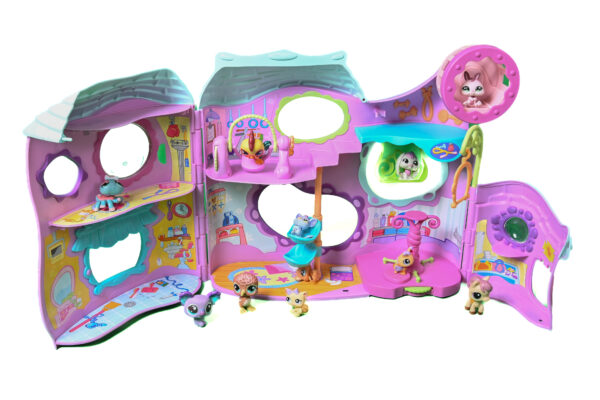 LPS Littlest Pet Shop hotell Hasbro koos lemmikloomadega